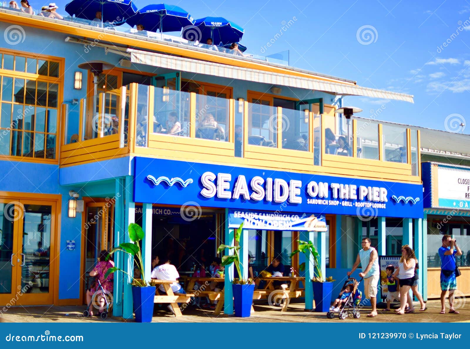 Seaside Restaurant on the Pier Editorial Image - Image of restaurant,  colorful: 121239970