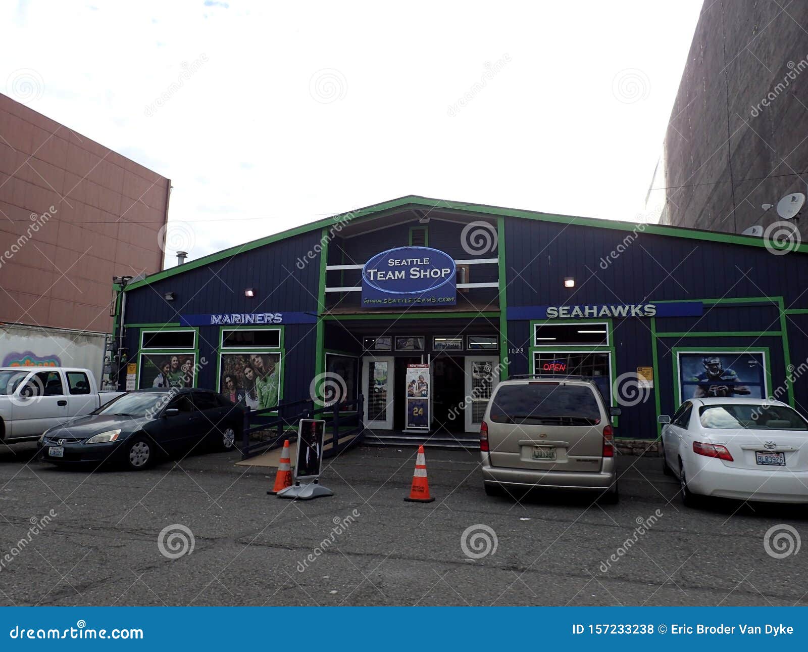 Seattle Team Shop Featuring Mariners and Seahawks Gear Editorial Stock  Photo - Image of event, concert: 157233238