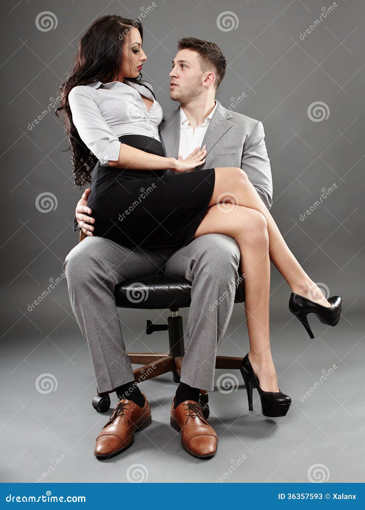 boss fucking secretary hidden business trip boss fucking secretary hidden business trip