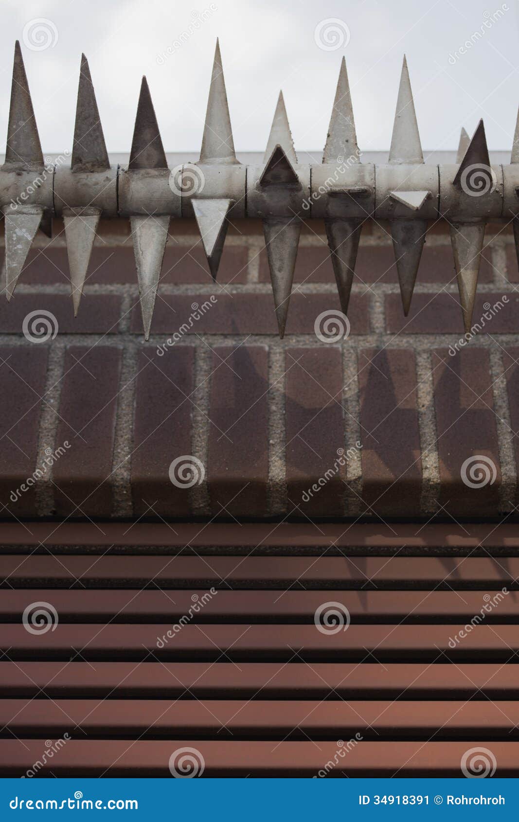 Security fence stock image. Image of burglar, enforcement 34918391
