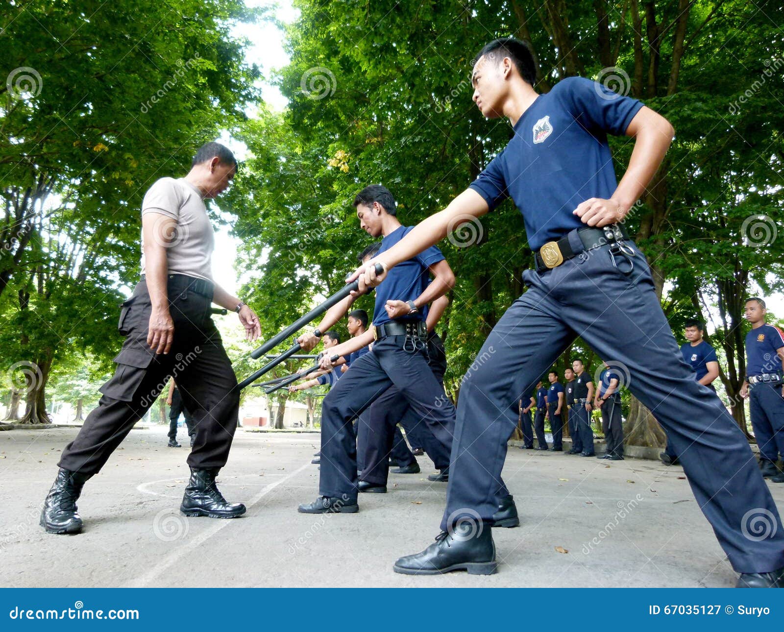 Security guard editorial photography. Image of central 67035127