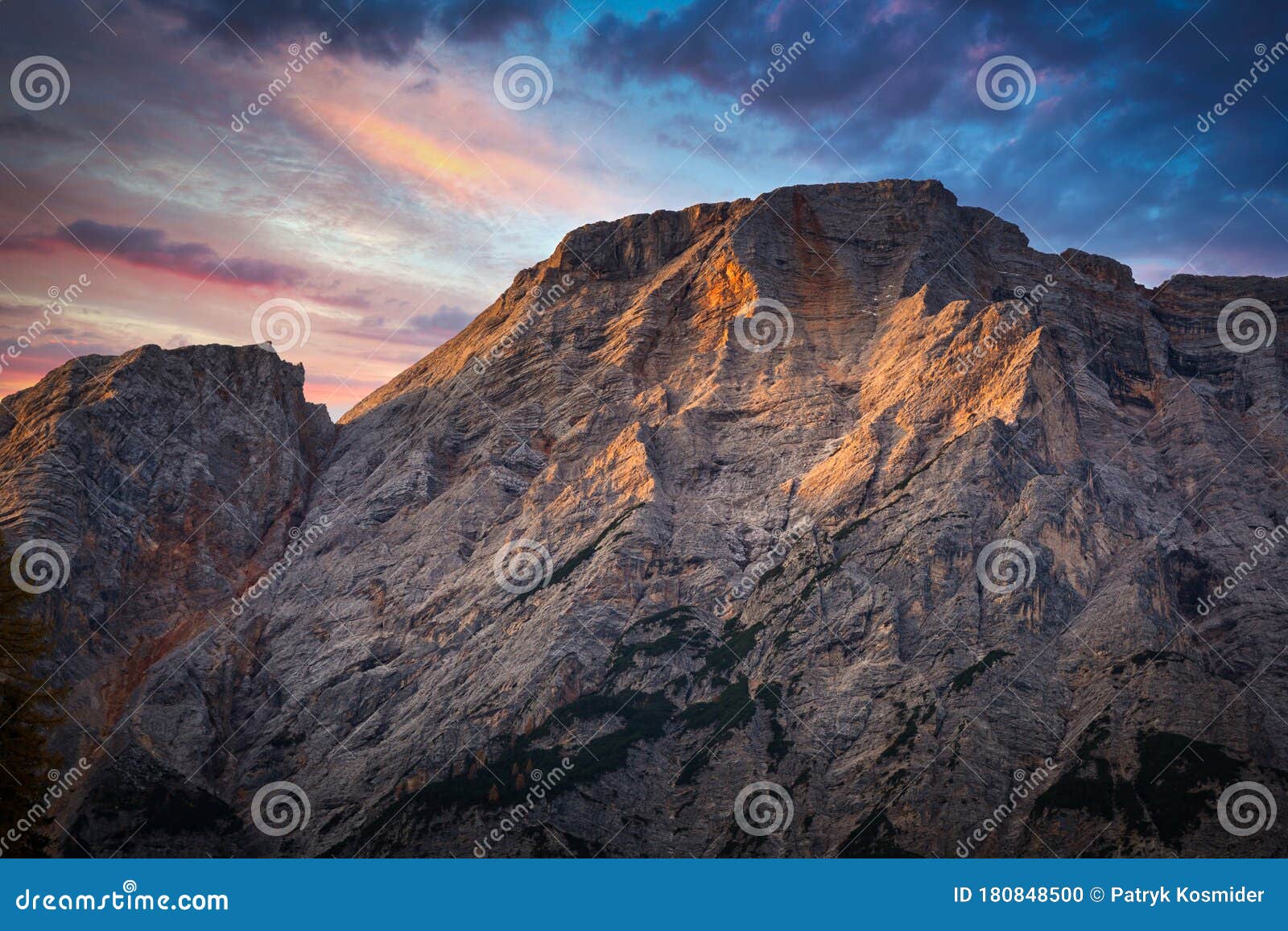 seekofel peak in dolomites at sunrise, italy