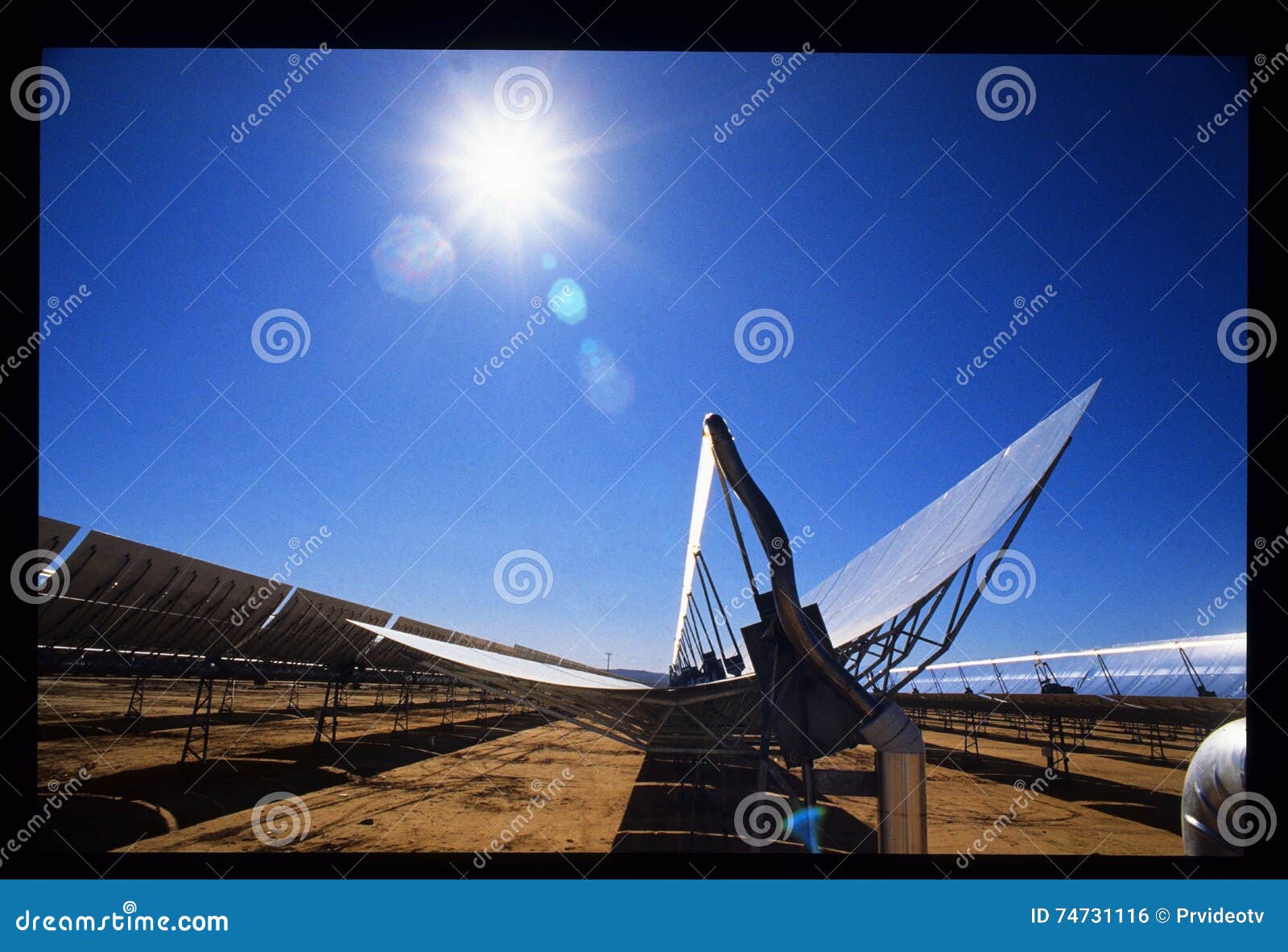 segs-ii-southern-california-edison-solar-power-plant-stock-photo