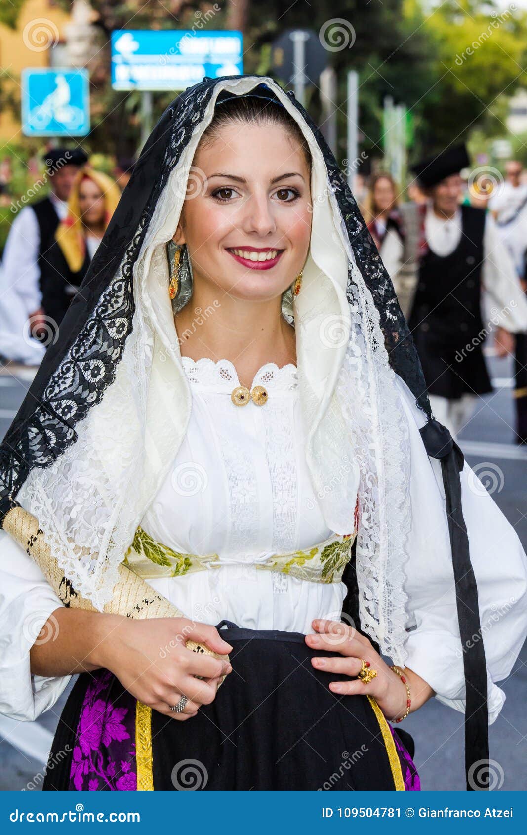 Portrait in Traditional Sardinian Costume Editorial Photo - Image of ...