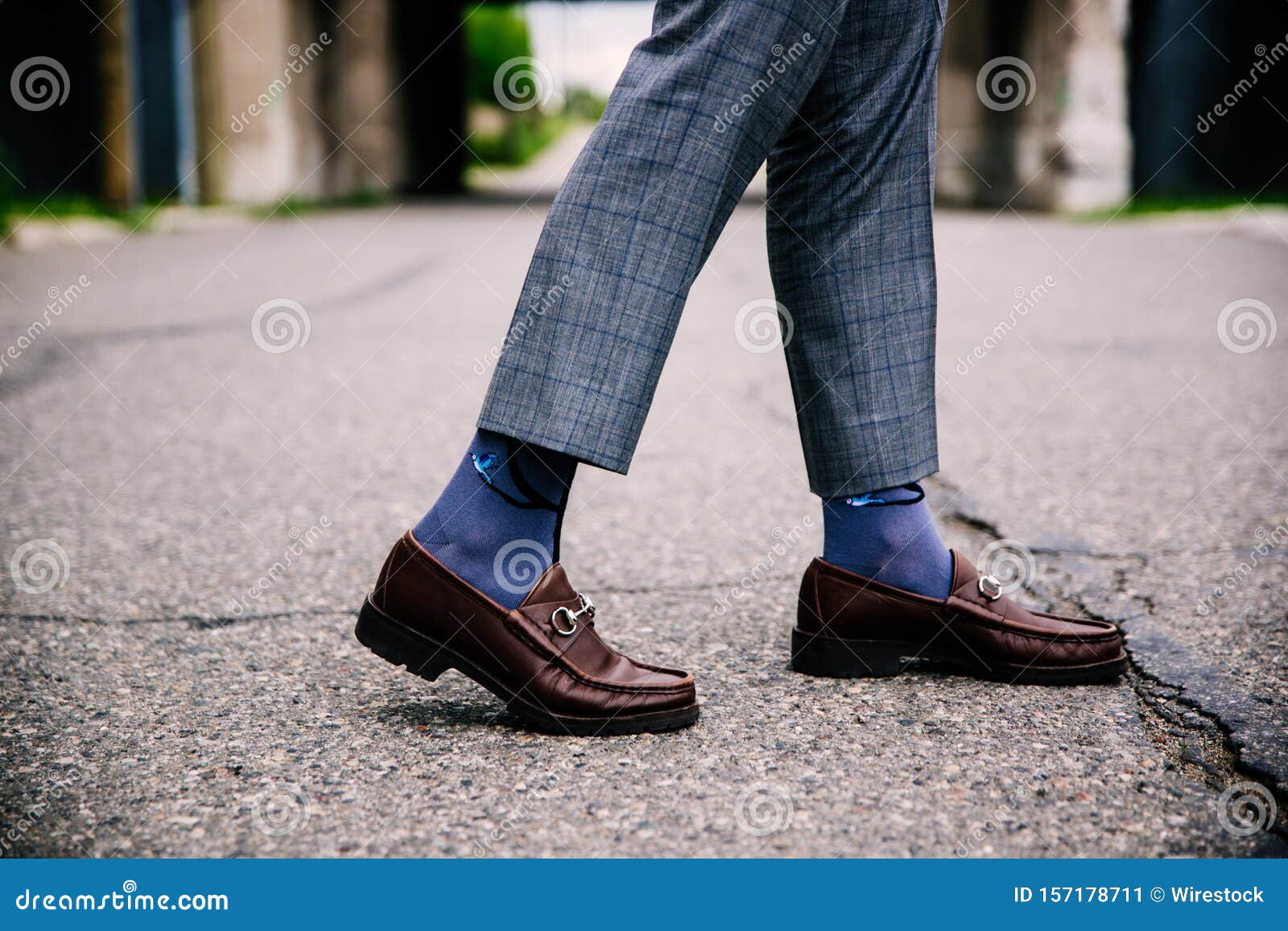 2,123 Blue Pants Brown Shoes What Color Shirt Royalty-Free Images, Stock  Photos & Pictures | Shutterstock