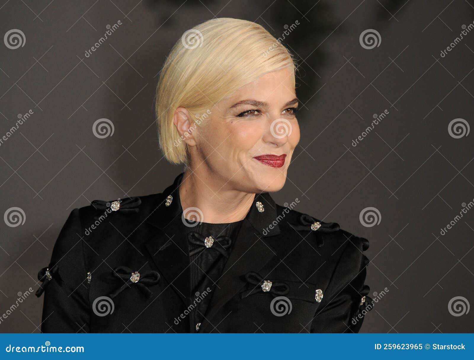 Selma Blair editorial image. Image of actor, atlas, museum - 259623965