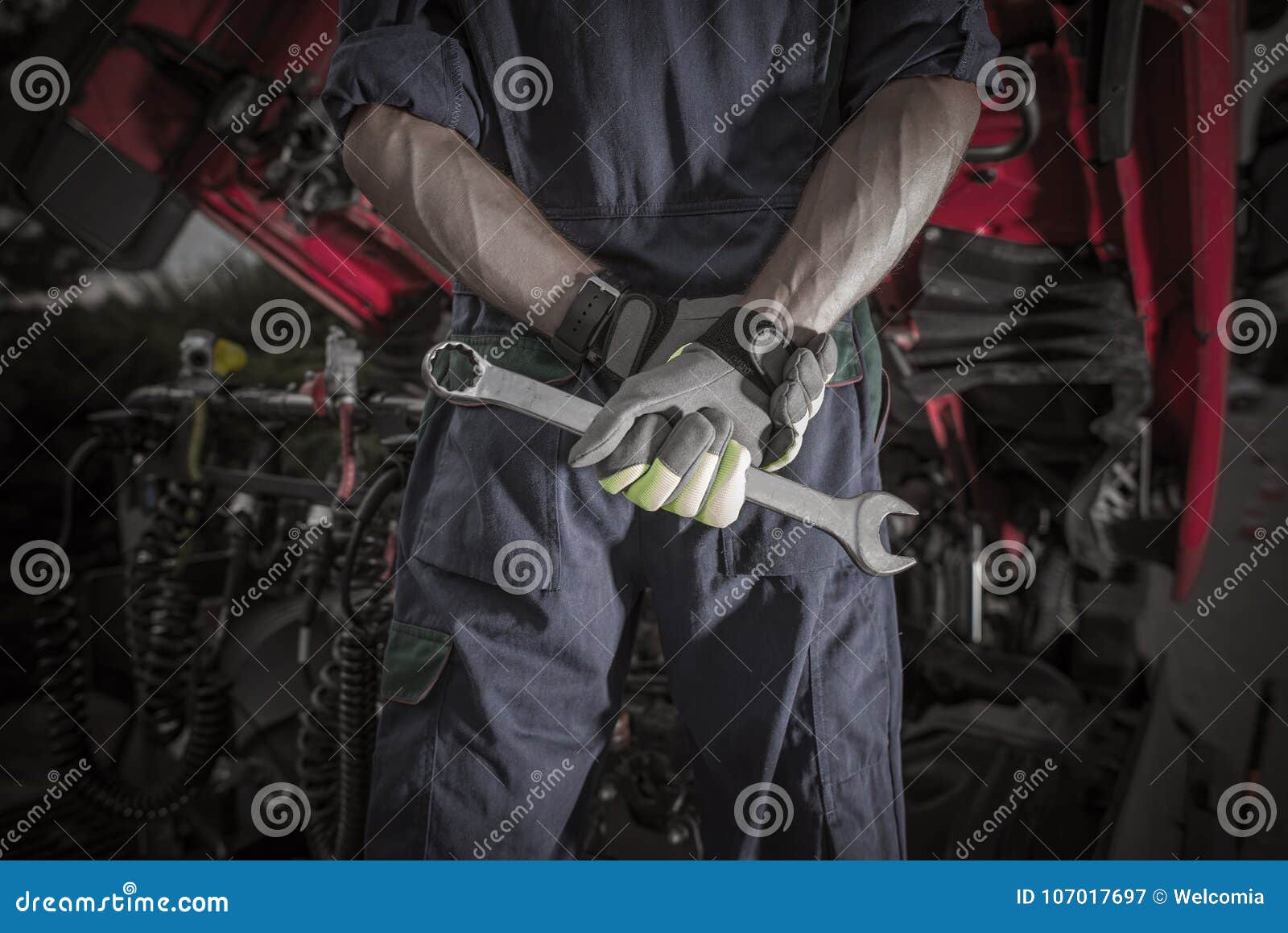 semi truck pro mechanic