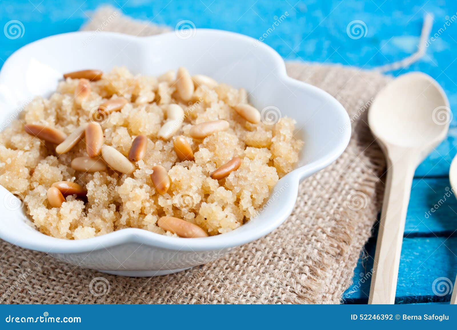 semolina halva