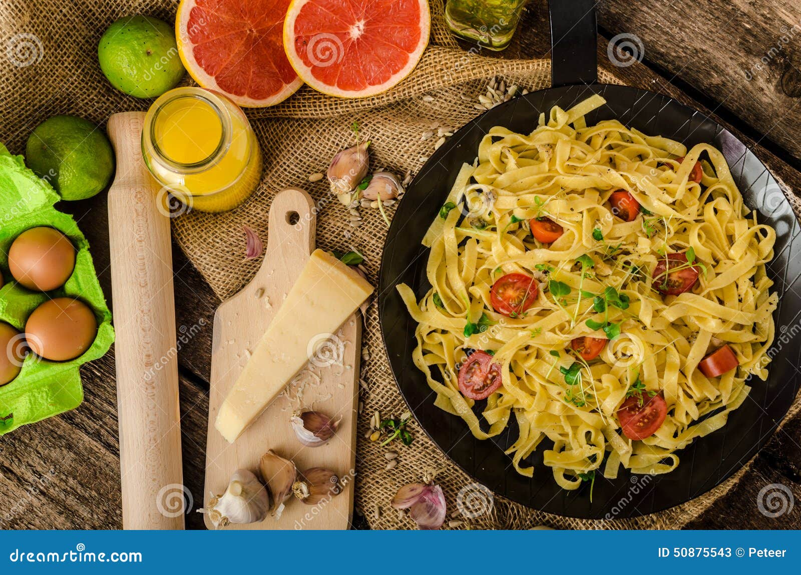 semolina pasta with roasted garlic, sprinkled microherbs