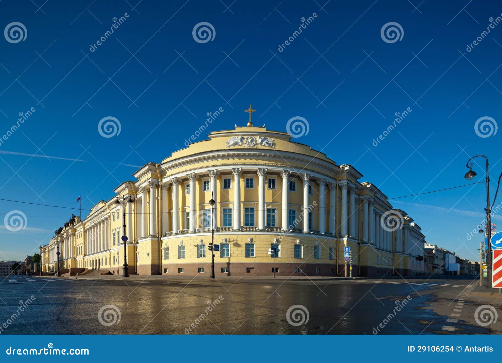 senate and synod building in st. petersburg