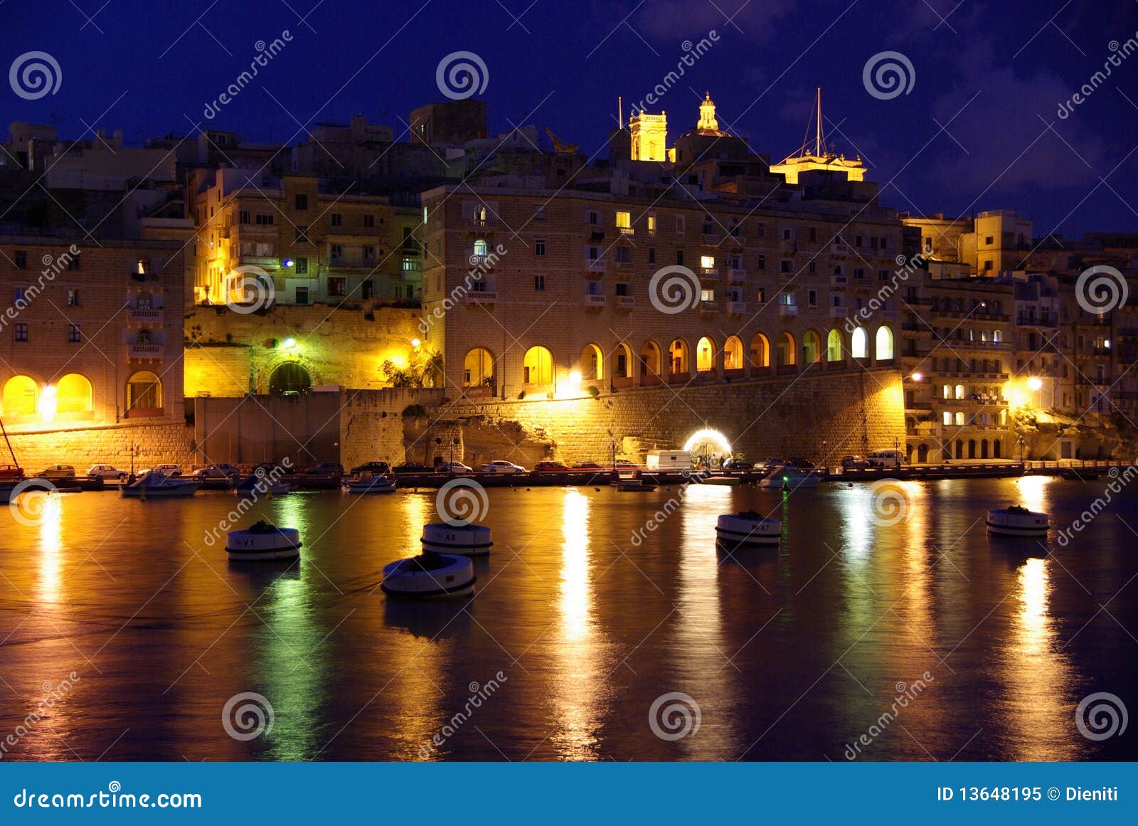 Senglea la nuit, Malte. Photographie de nuit de Senglea, Malte