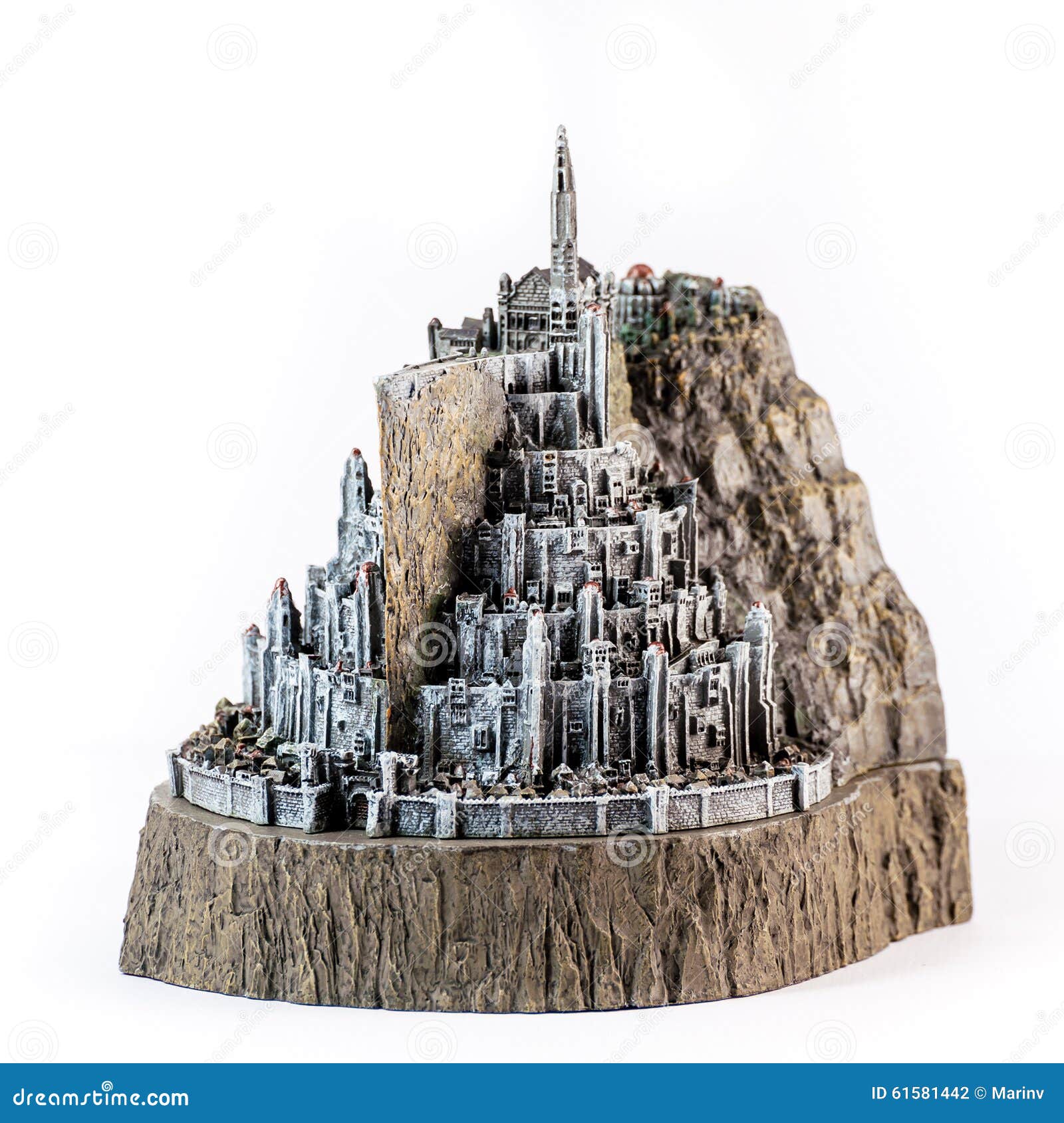 Senhor Da Estatueta Dos Anéis Que Mostra a Cidade Branca, Minas Tirith  Fotografia Editorial - Imagem de cinema, anéis: 61581442