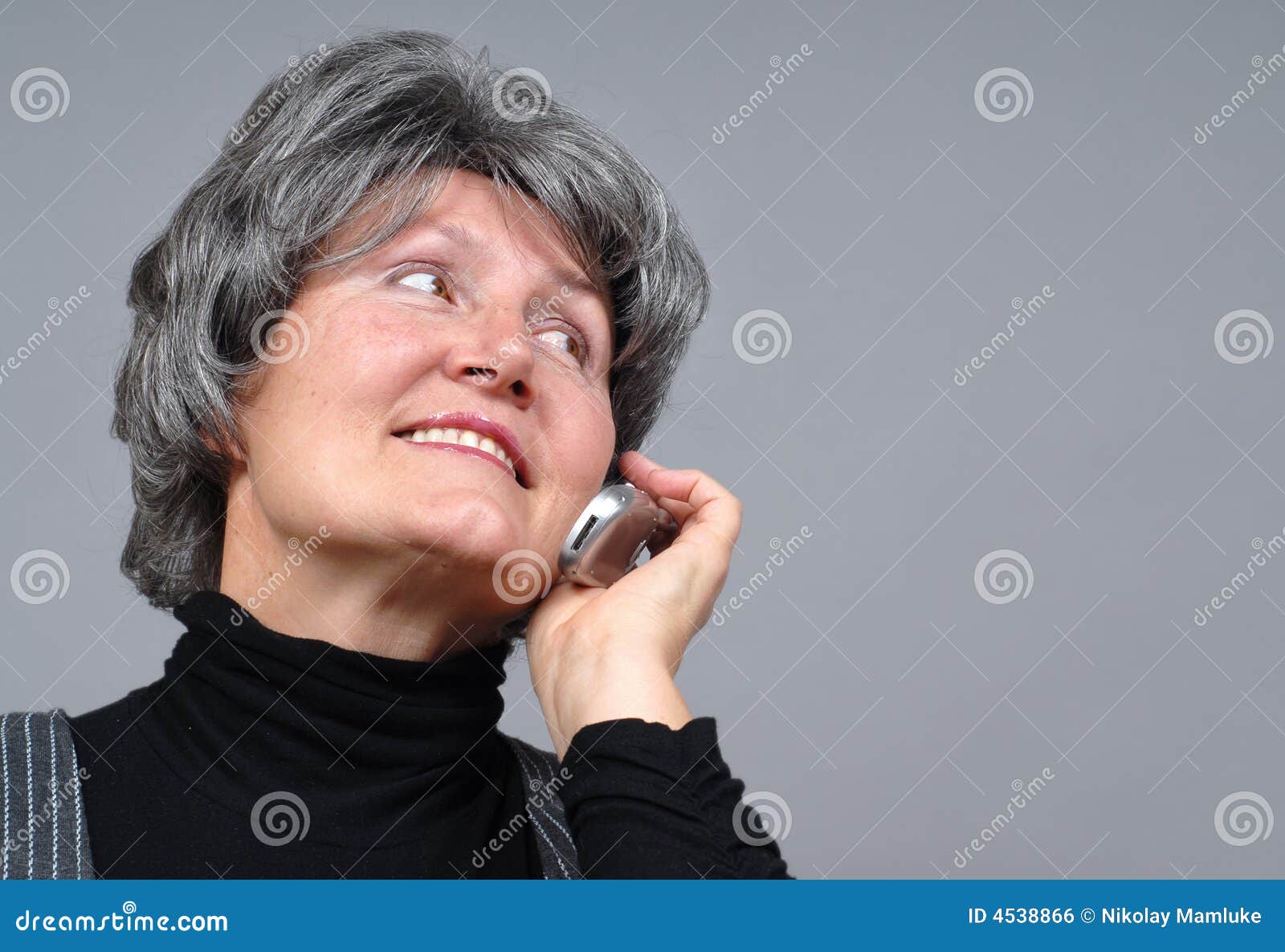 Senior Chat Picture. Image 4538866