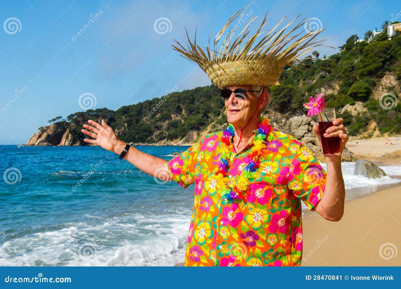 senior-man-cocktail-drink-beach-28470841.jpg