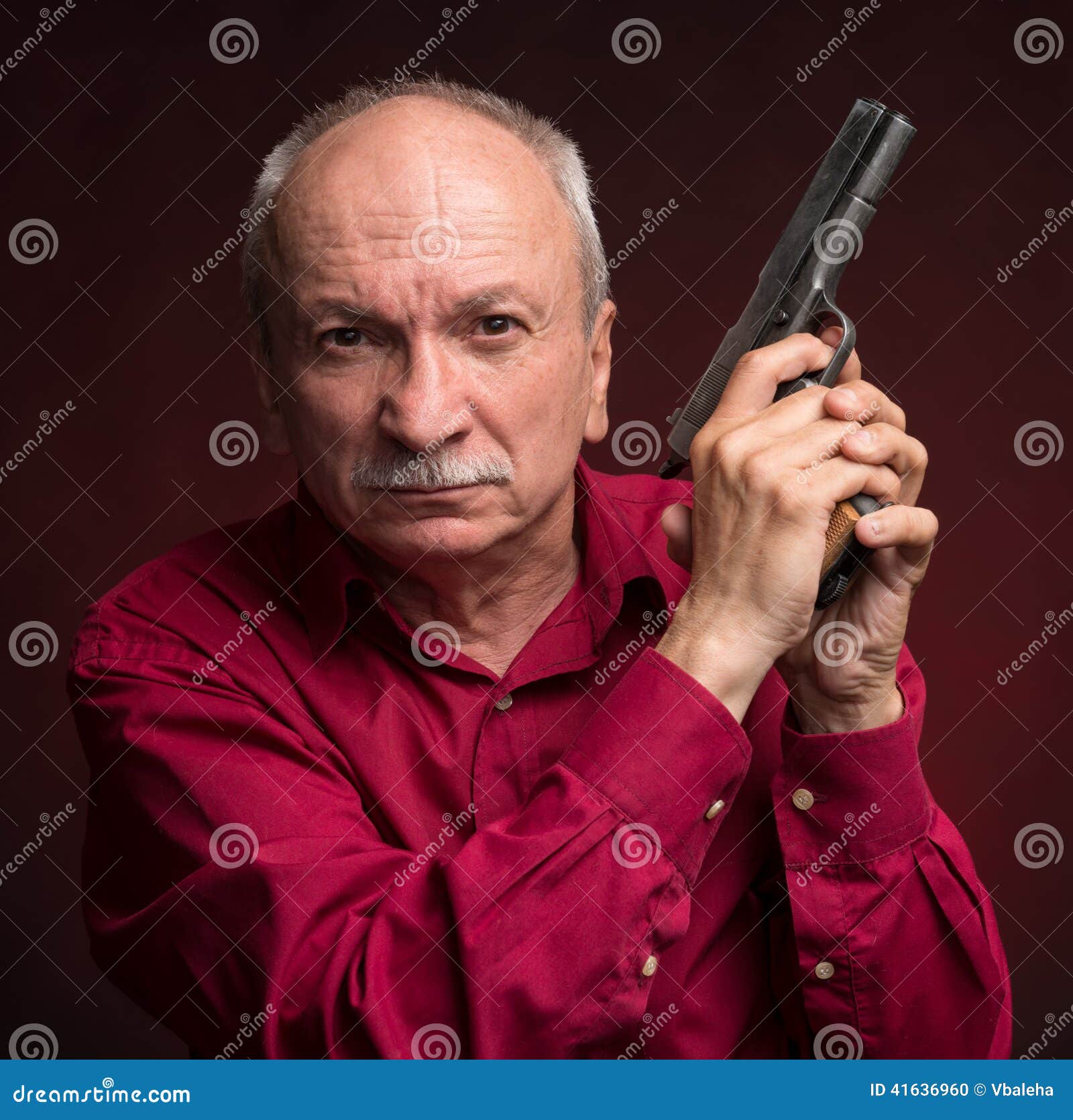 senior photo gun senior photo gun