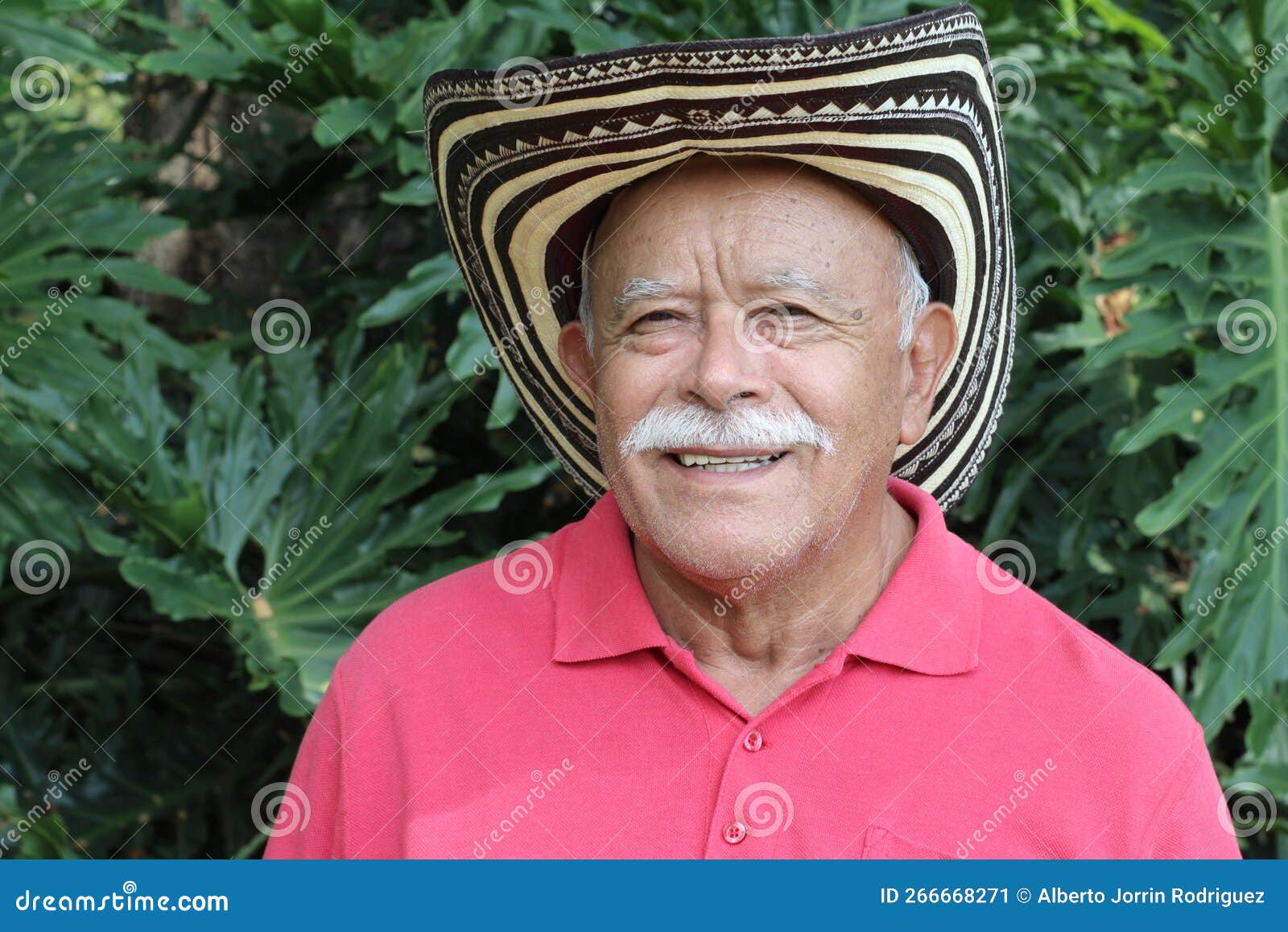 senior man wearing traditional colombian hat