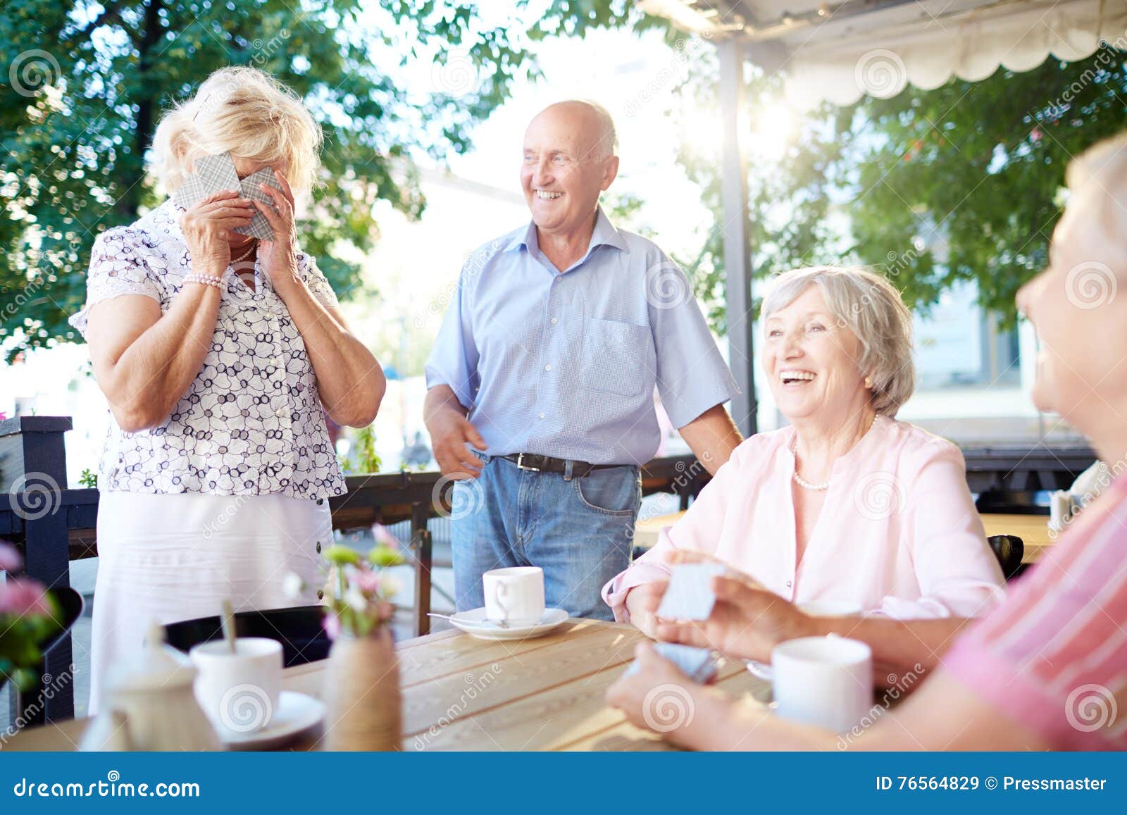 Seniorlachen Stockbild Bild Von Seniorlachen