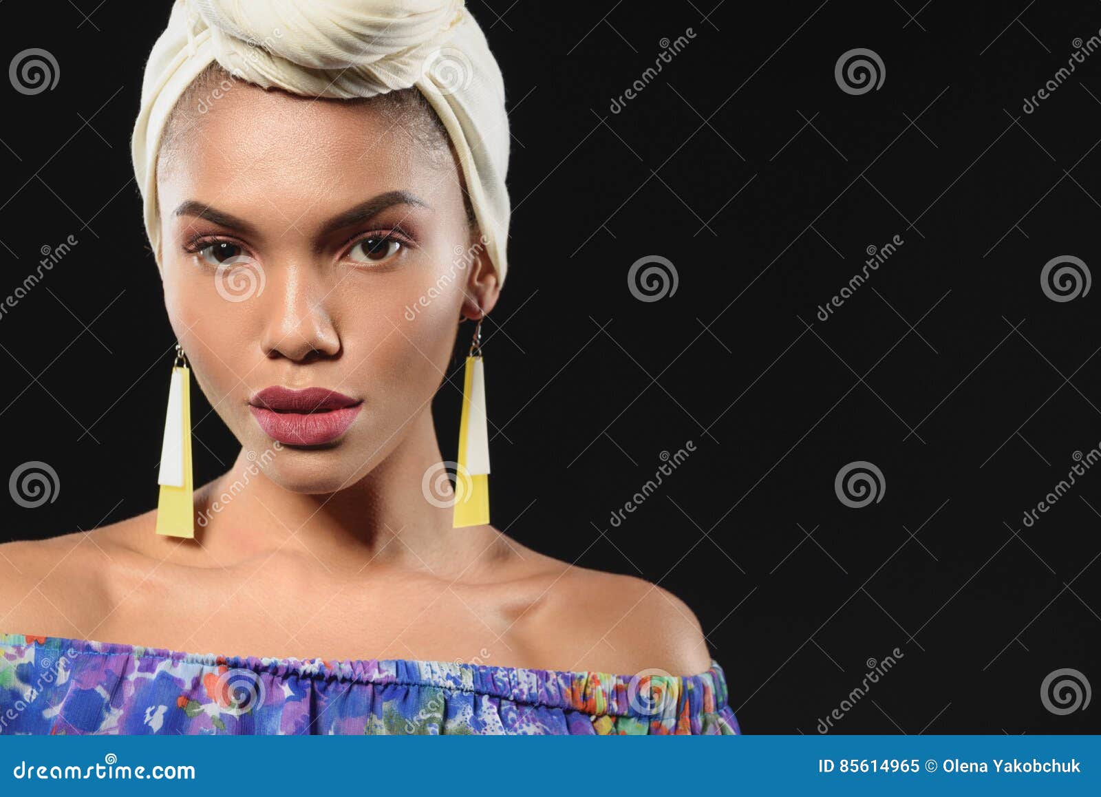 Sensual Mulatto Girl In Turban And Earrings Stock Image Image Of Gorgeous Female 85614965