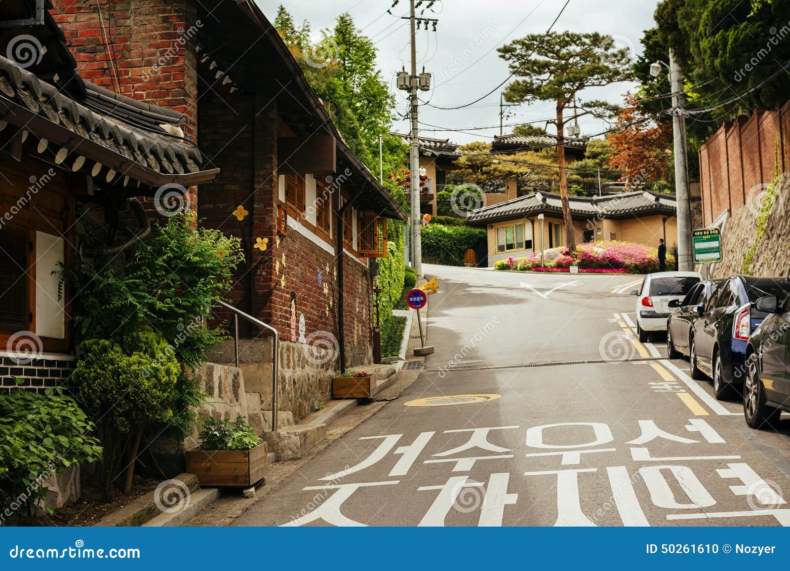 seoul, bukchon hanok historic district (south korea)