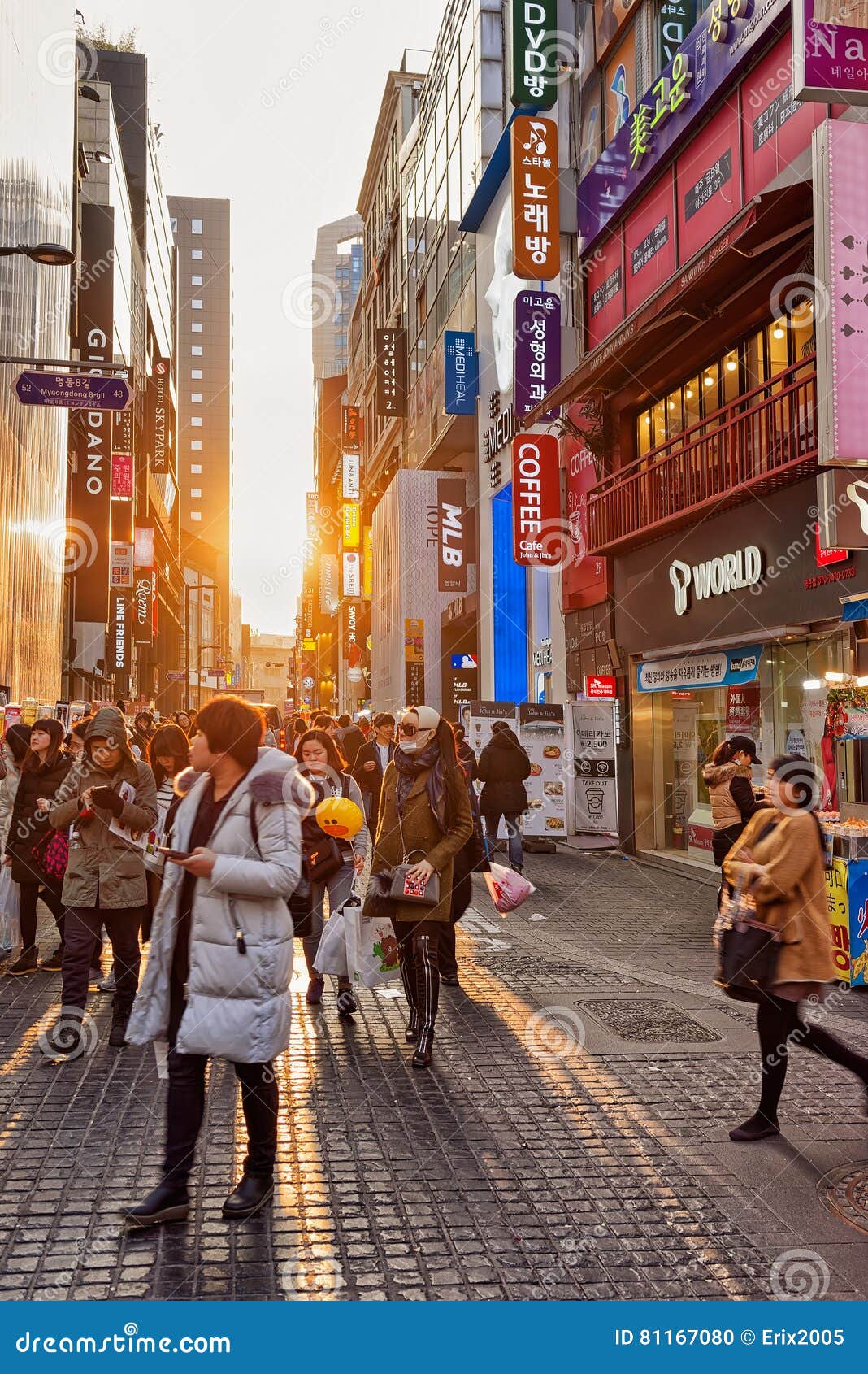  Korean  Young People In Myeongdong Street Market In Seoul 