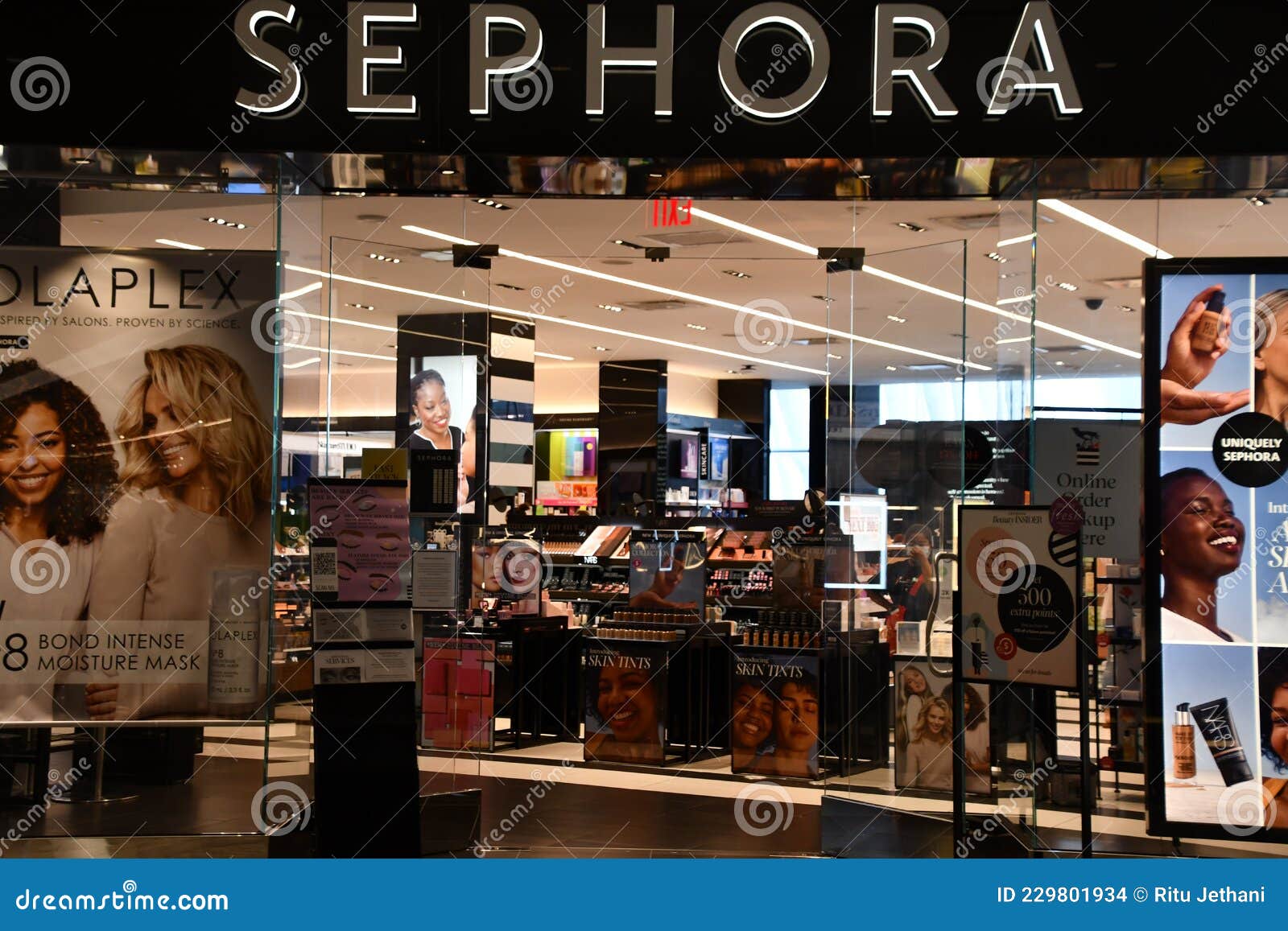 New Sephora stores
