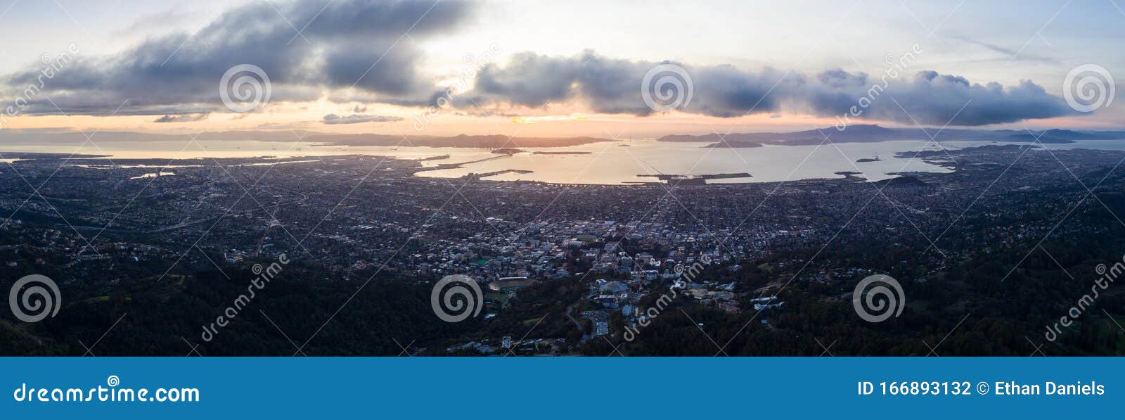 san francisco bay area at dusk