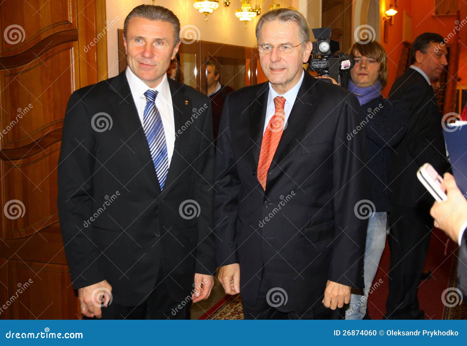 Serhiy Bubka Und Jacques Rogge Redaktionelles Bild Bild Von Professor Olympisch 26874060