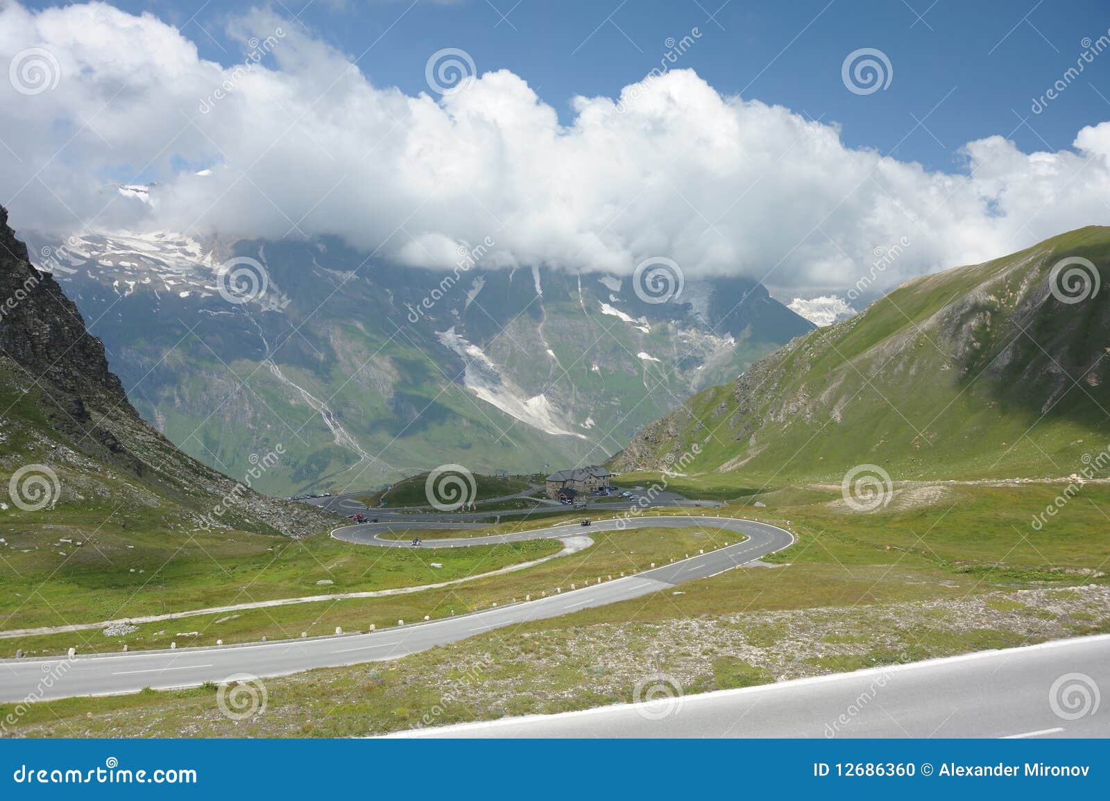 Serpentine road stock photo. Image of ravine, house, peak 12686360