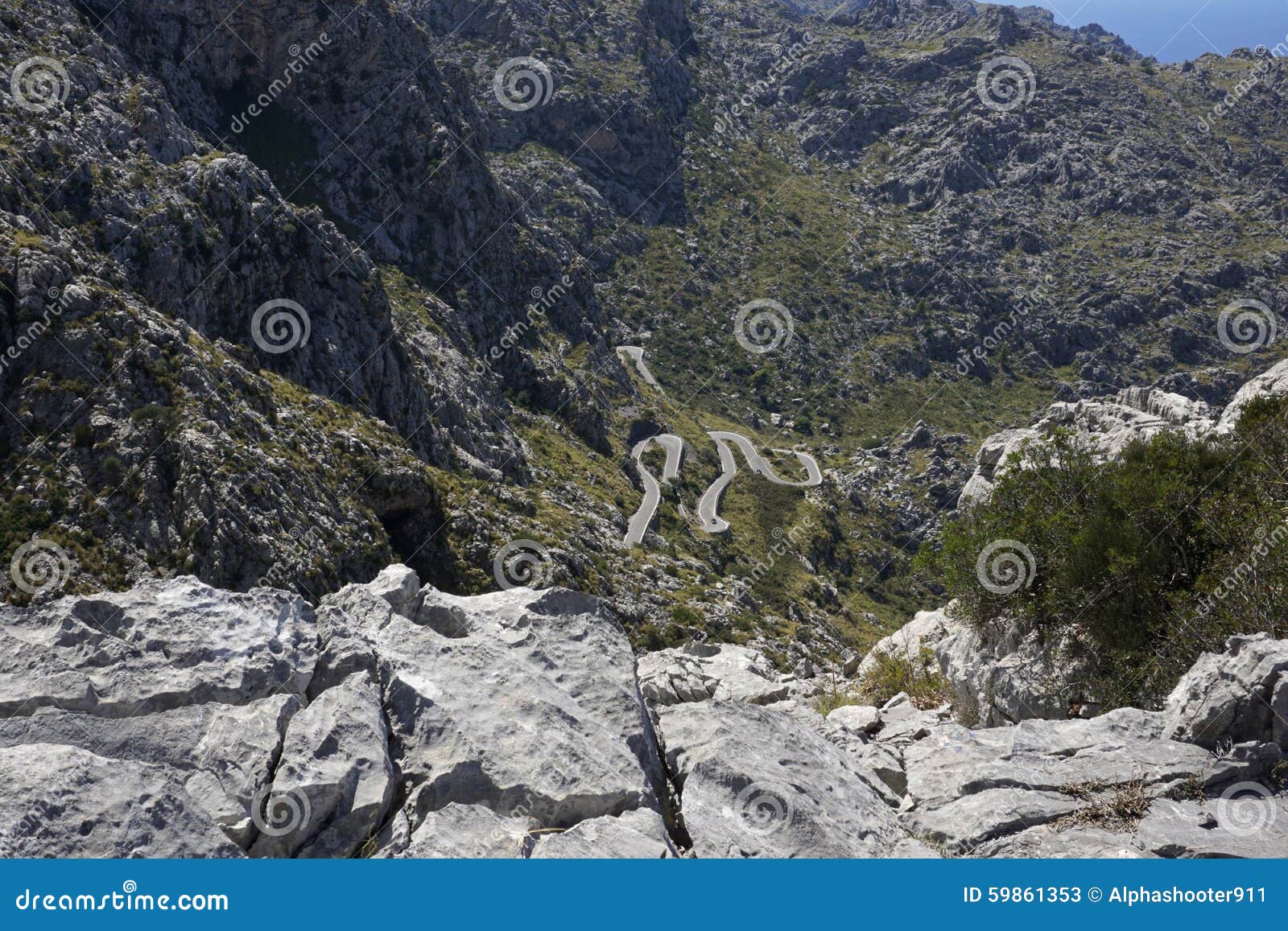 Serpentine road stock image. Image of summer, majorca 59861353