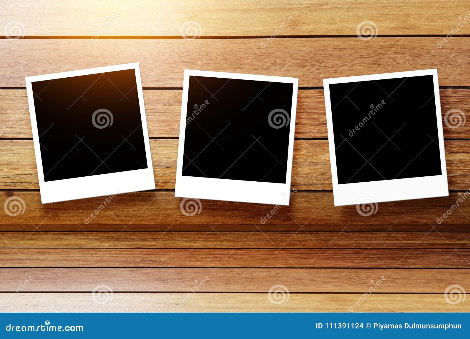 Blank Polaroid Film Stock Photo - Download Image Now - Arrangement,  Arranging, Black Color - iStock