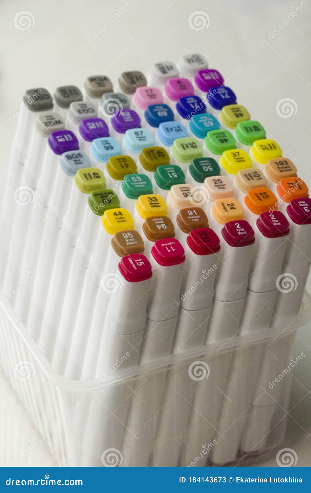 Set of Bright Multi-colored Felt-tip Pens or Markers with Designation of  Numbers and the Name of Color. Photo for Creativity, Stock Image - Image of  green, mark: 184143677