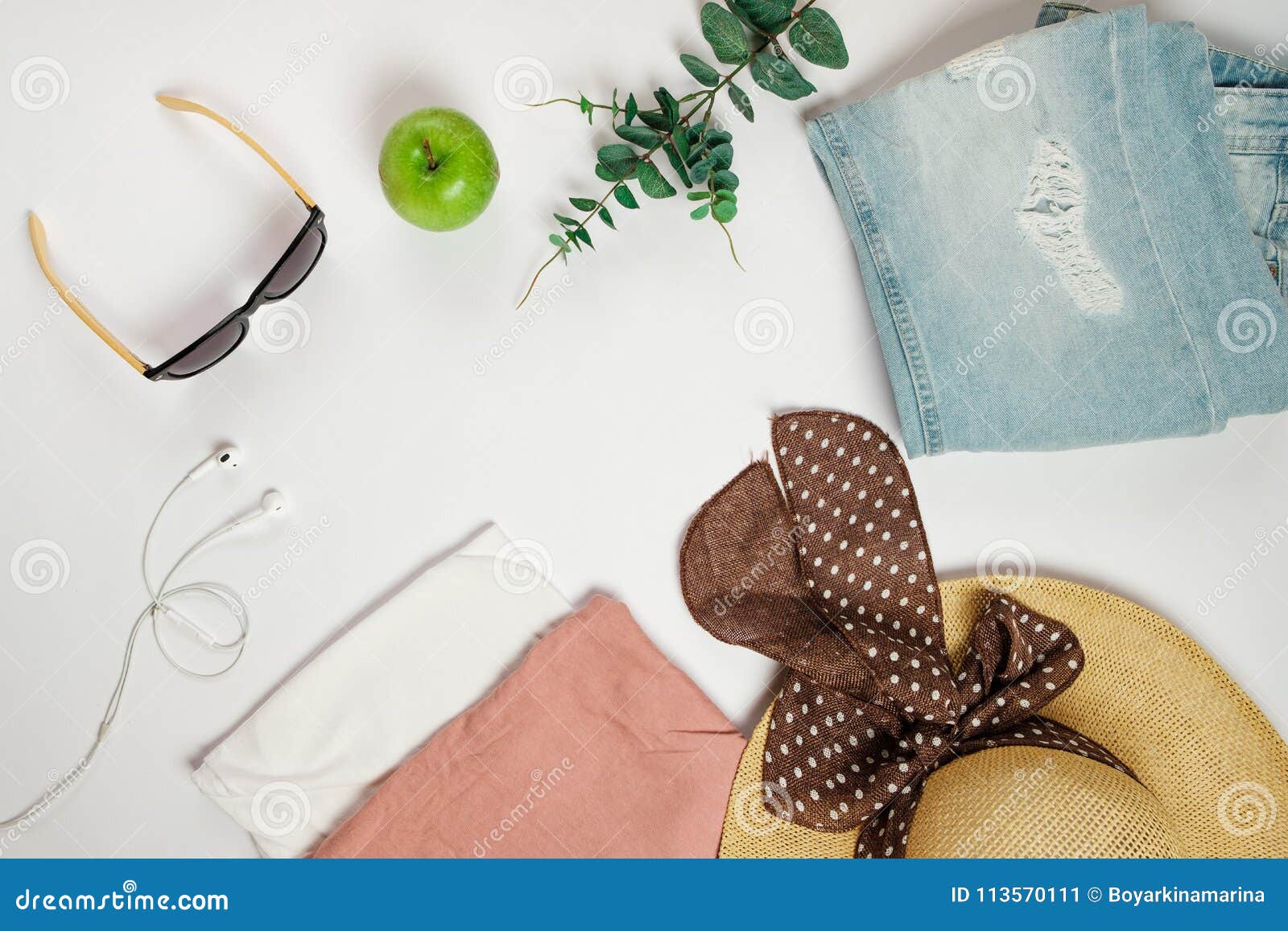 Set of Clothes and Accessories on White Background. Top View, Fl Stock ...