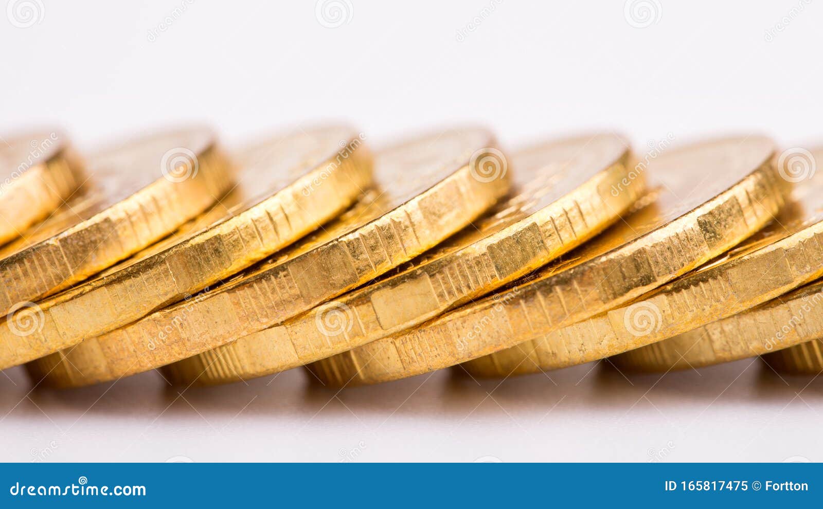 27036 Gold Loan Stock Photos, Images & Pictures