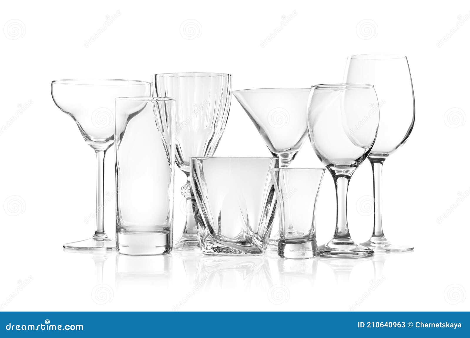 Types of Bar Glasses. Set of Alcohol Glassware Stock Vector - Illustration  of icon, liquor: 104534296