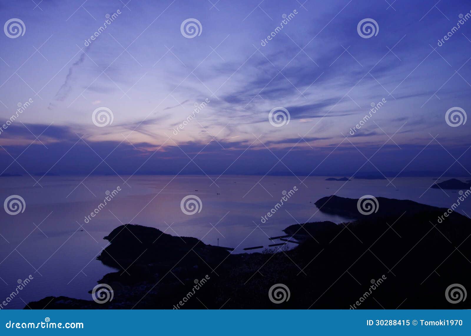 seto inland sea in the evening