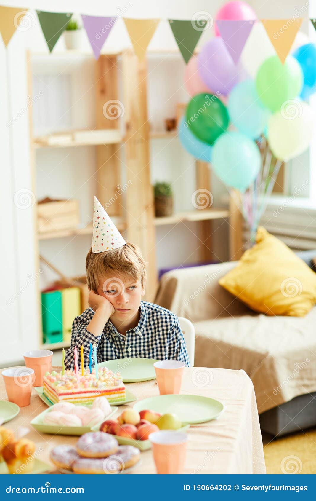 Une Decoration De Table Sur Le Theme De Nemo Deco Anniversaire