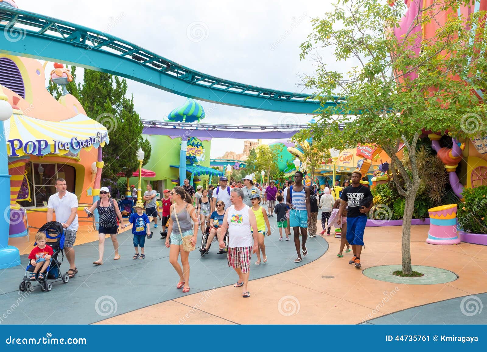 Ticket booths at Islands of Adventure, Universal Orlando Resort, Orlando,  Central Florida, USA Stock Photo - Alamy