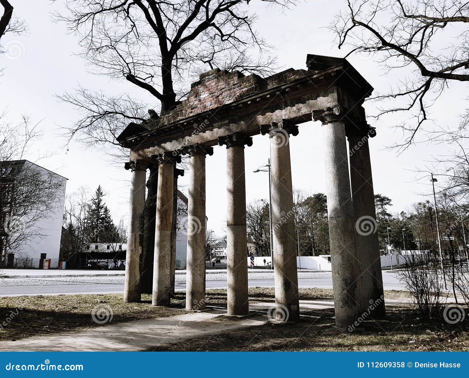 Seven Pillars of Stone editorial stock photo. Image of round 112609358