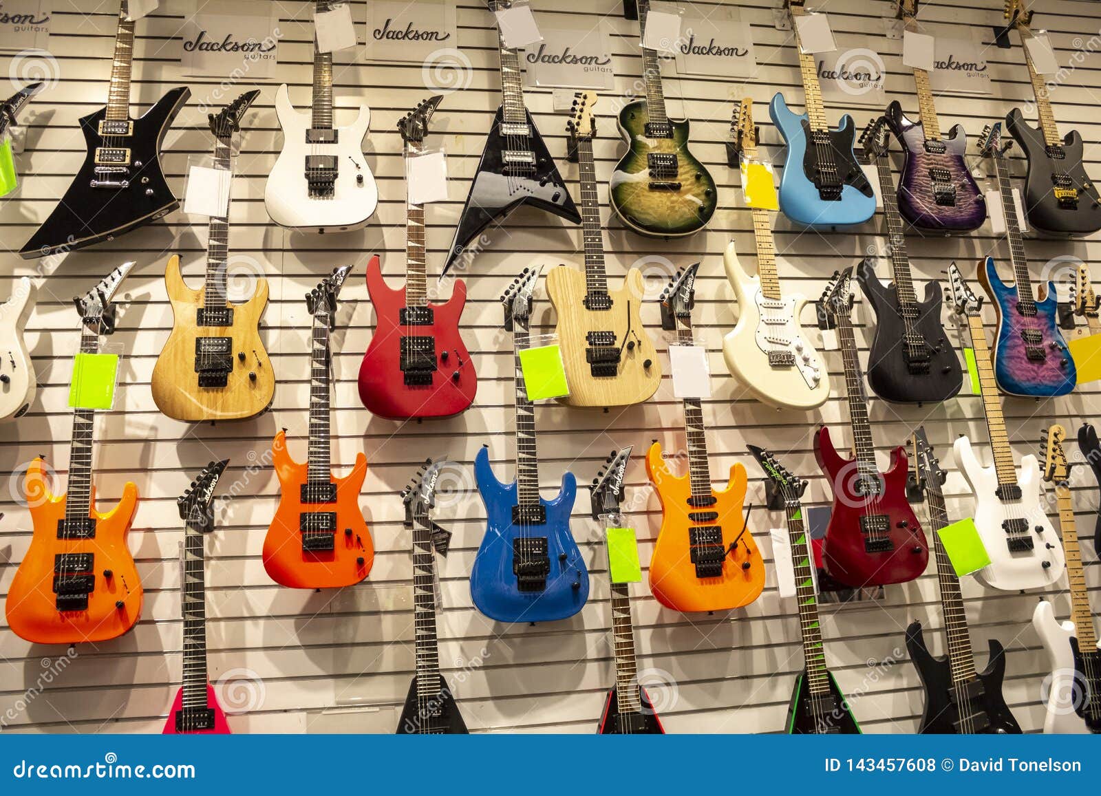 Sam ash guitars deals