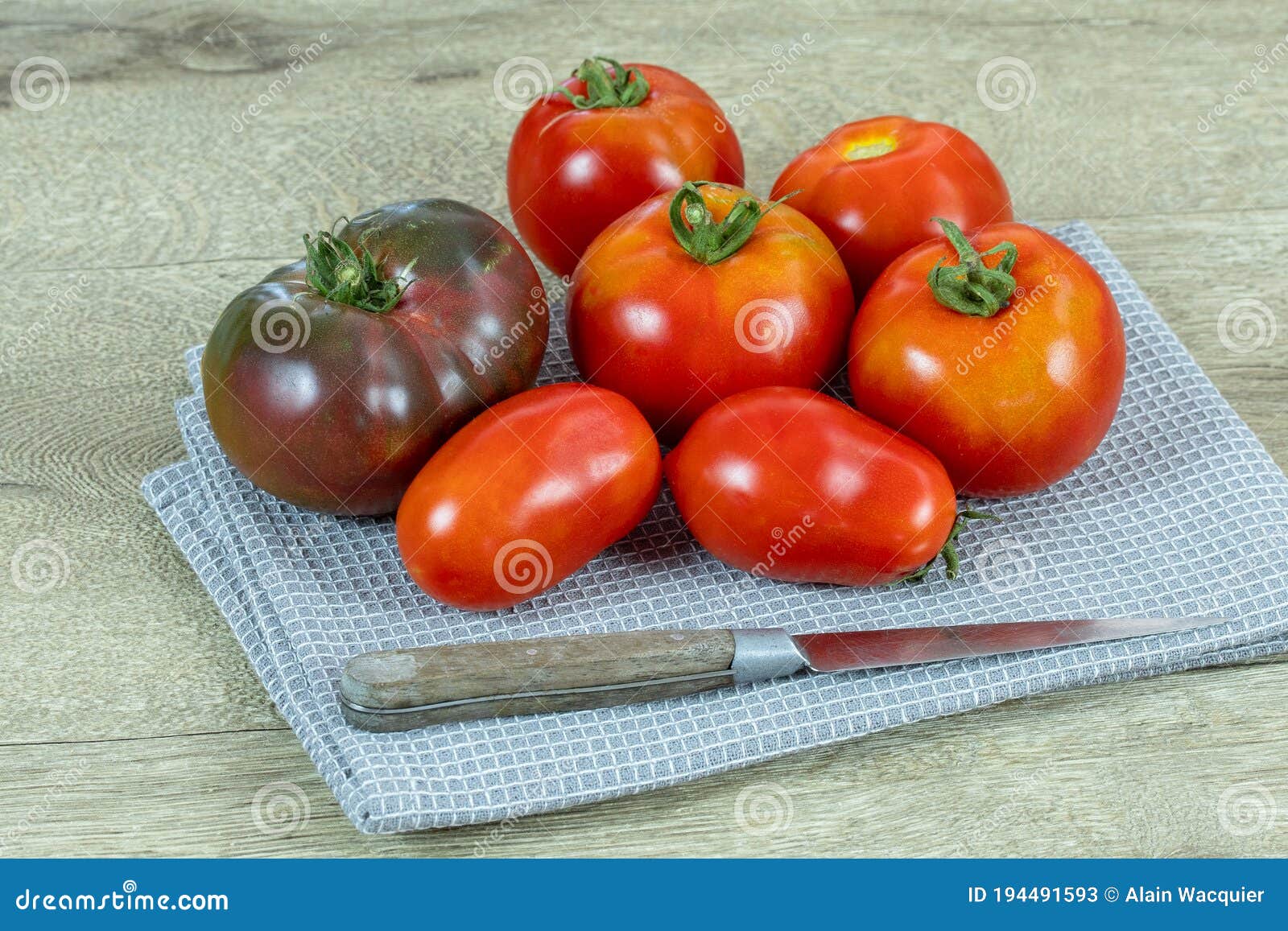 Tomatoes on a Kitchen Towel Stock Image Image of agriculture