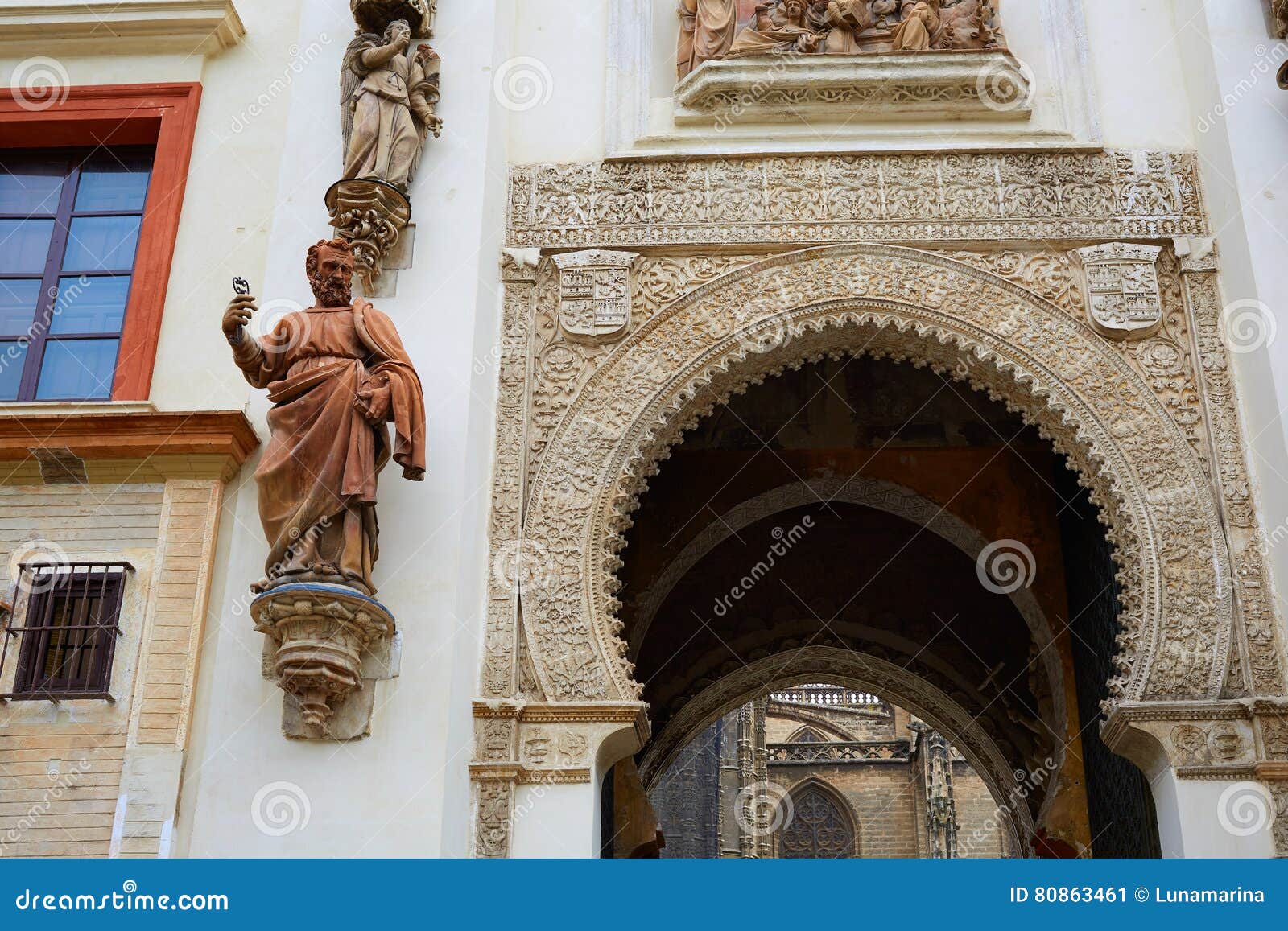 seville almohade perdon cathedral door