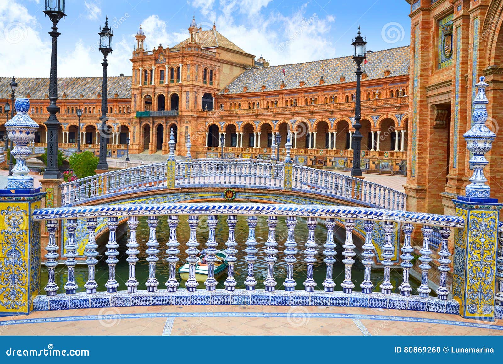 seville sevilla plaza de espana andalusia spain