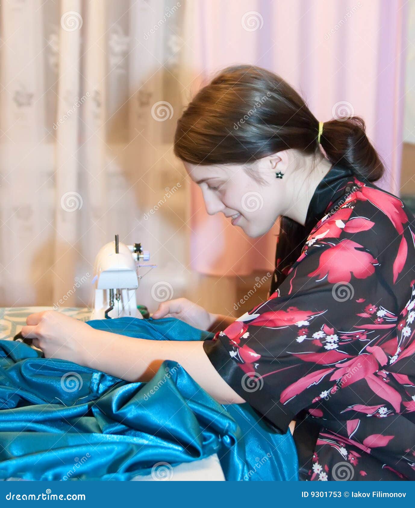 Sewing girl stock image. Image of clothes, stitches, indoor 9301753