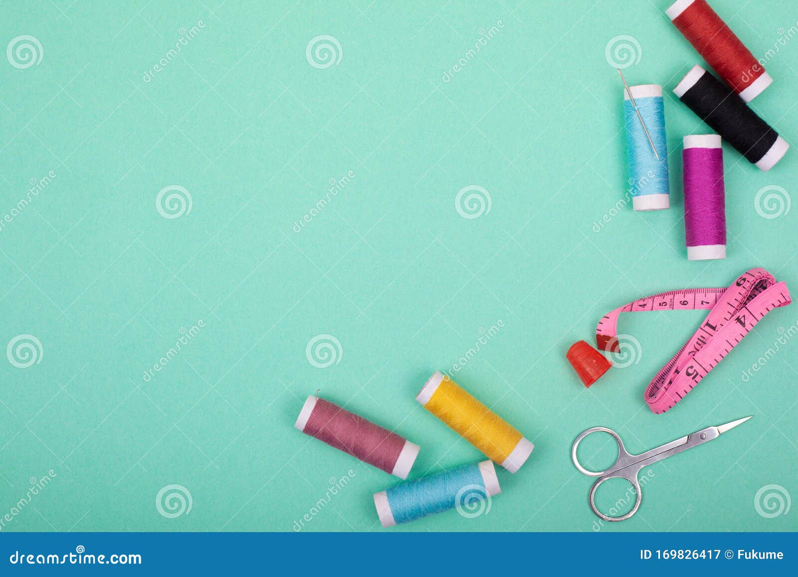 Download Sewing Kit Accessories.set Tools For Tailoring And ...