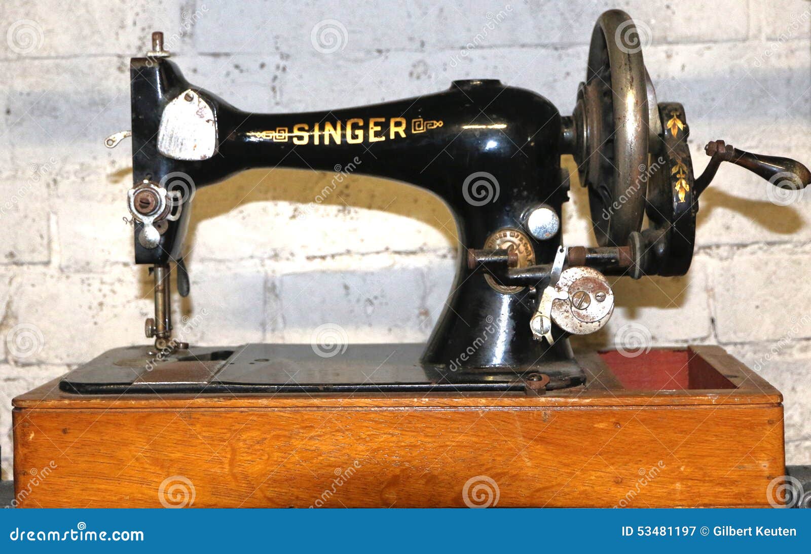 Sewing machine editorial photography. Image of ingenuity 53481197