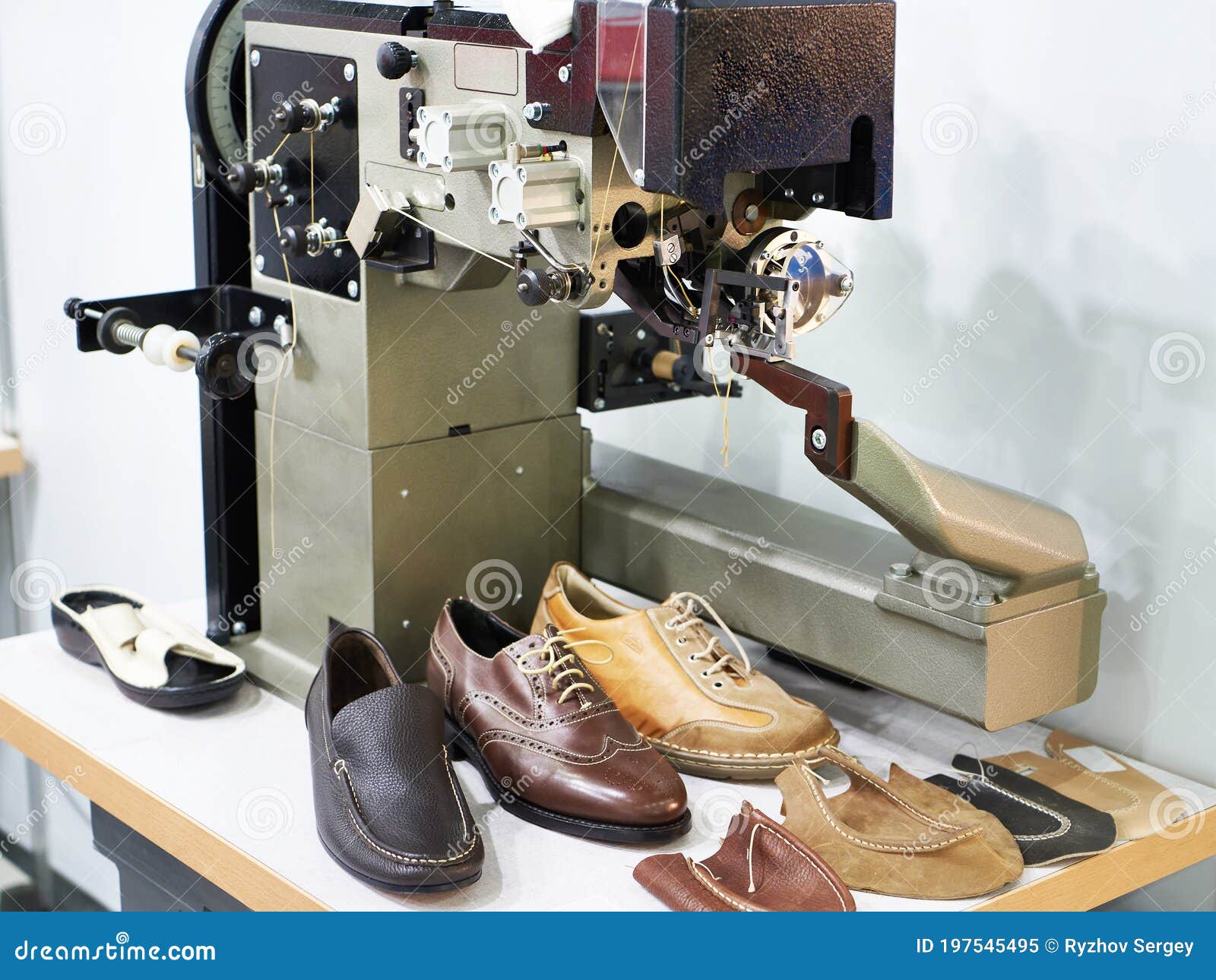 Sewing Machine for Shoe Leather Stock Image Image of material, needle