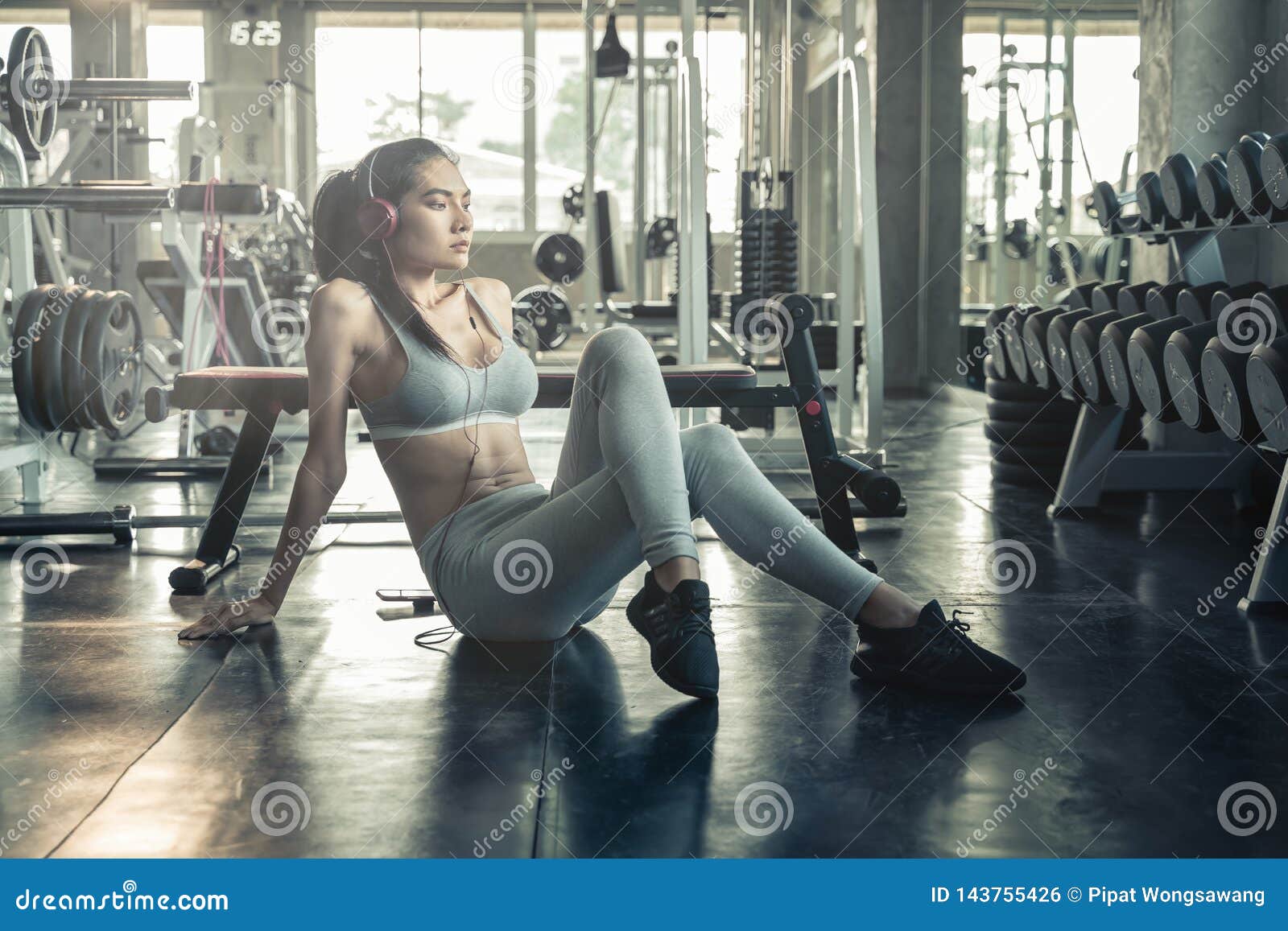 hot lesbian girls after gym