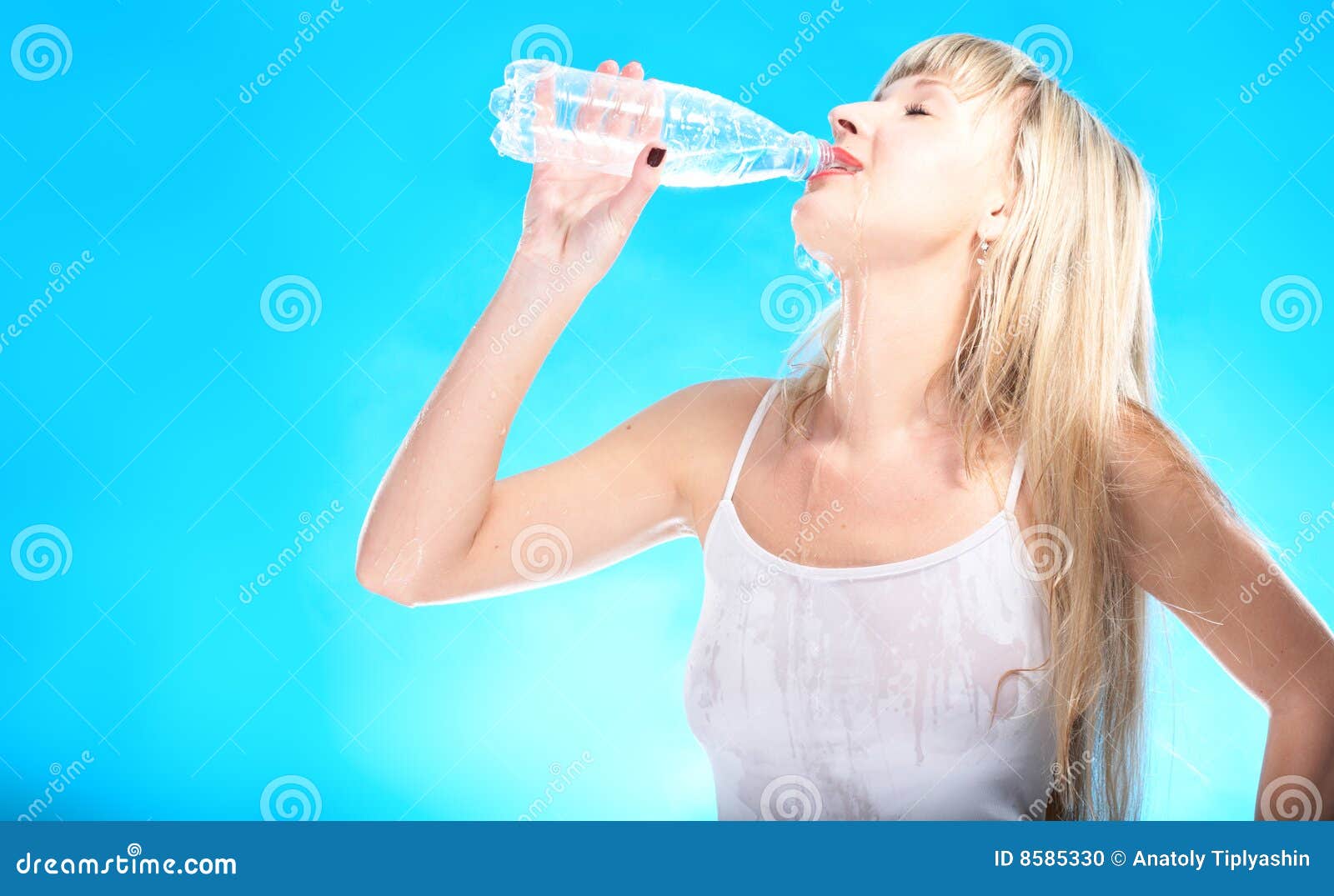 Frozen Bottle Water Stock Photos - 10,466 Images