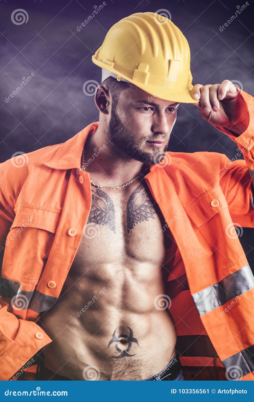 Ines Melab Nude Sexy Bauarbeiter