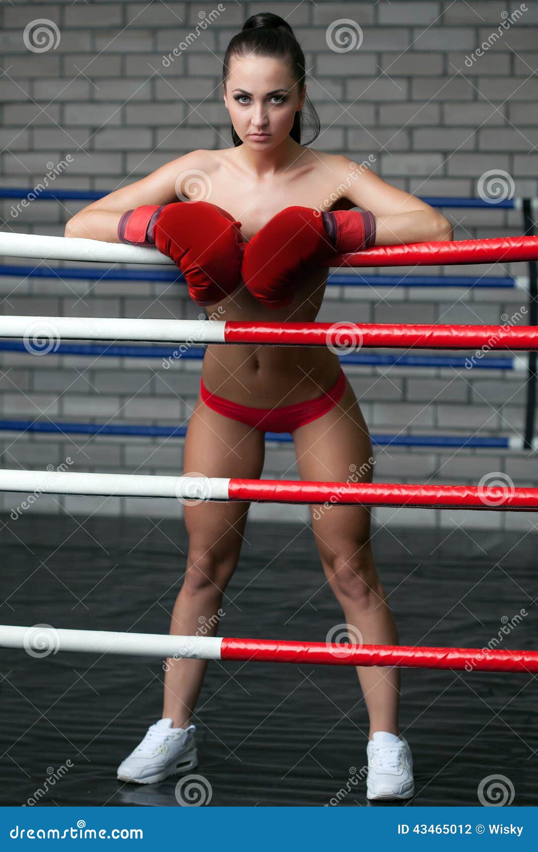 Topless Boxing Babes